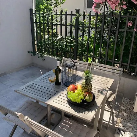Apartment Kala