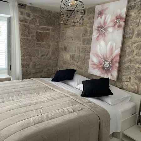 Apartment Kala